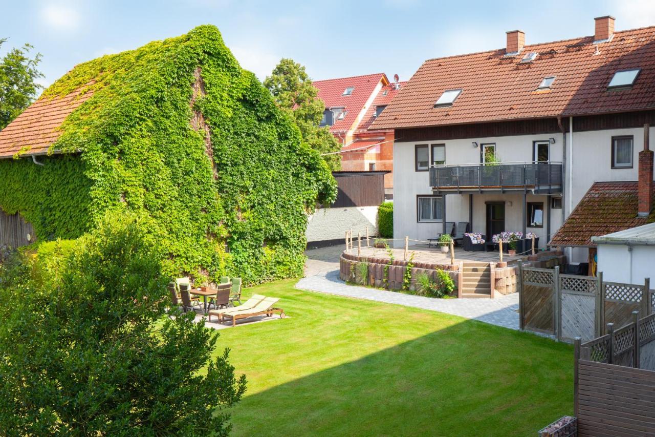 Gaestehaus Zur Quelle Wächtersbach エクステリア 写真